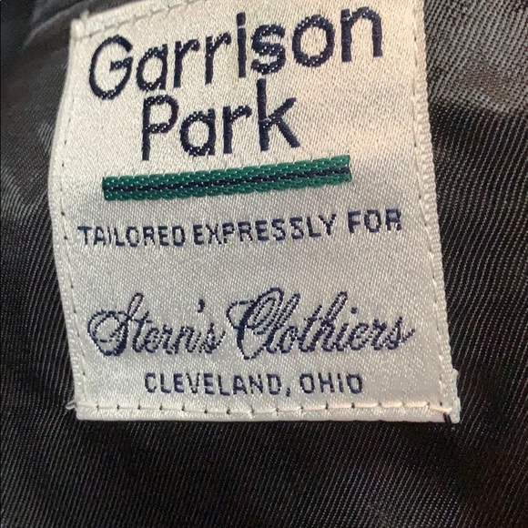 Suit coat - Picture 2 of 2